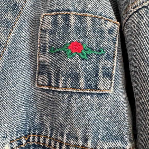 Freego Cropped Denim Jacket Womens Size Medium Blue Vintage Button Cotton - Picture 3 of 5